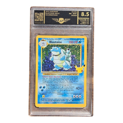 Blastoise Holo #2/102 – Celebrations Classic Collection | AP Grading 8.5 | Pokémon 25th Anniversary | Vintage Base Set Reprint
